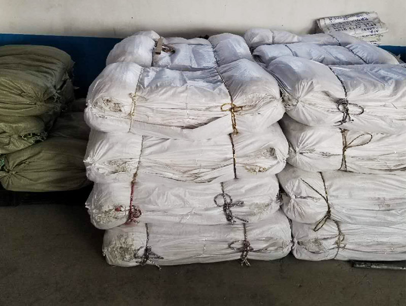 标(biao)準包(bao)