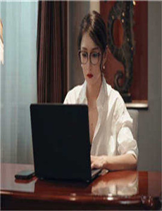《男人的JI8怼进女人的JI8里-高h全肉图》